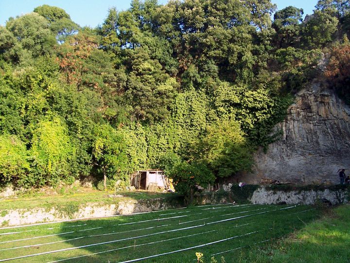 Los neandertales de la costa cántabra ya comían moluscos hace 45.000 años