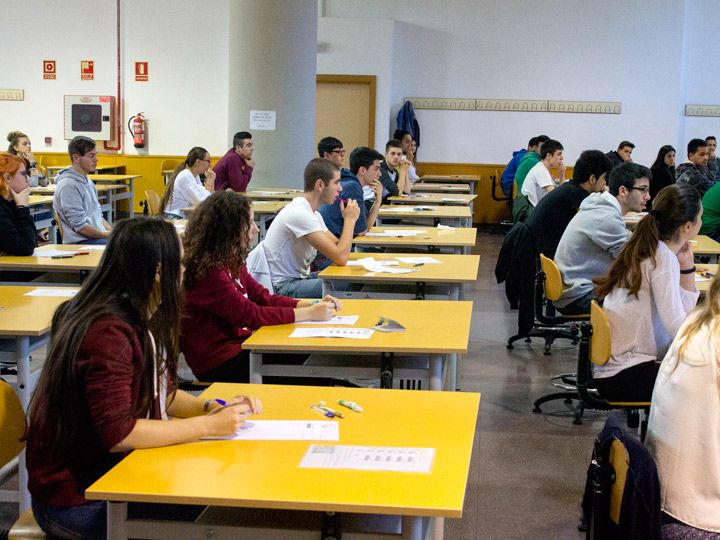 290 alumnos recurren a la segunda convocatoria de la EBAU para acceder a la universidad