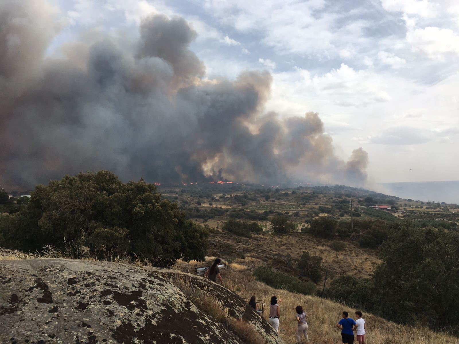 La Junta declara nivel 2 en un incendio que obliga a desalojar la residencia de Fermoselle