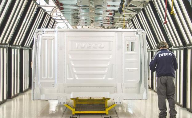 Iveco acuerda para este año una subida salarial del 1,5% en la factoría de Valladolid