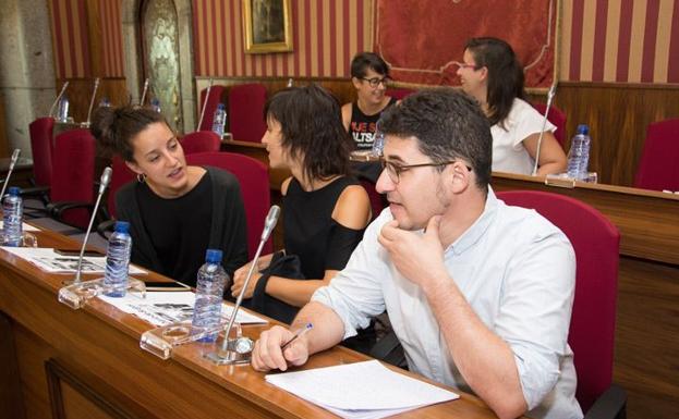 Salinero está «harto» de que el PSOE use a Imagina para «lavar» sus «fracasos» con el PP