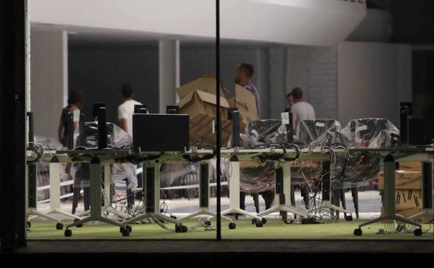 Investigan 33 contratos por 811 millones en los que la Generalitat pudo «ocultar» estructuras de Estado