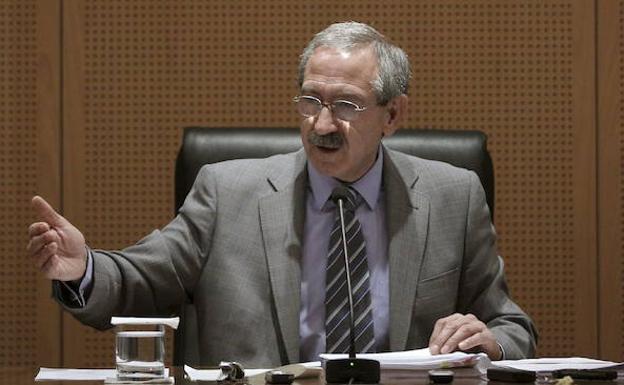 Los expertos desmontan los mitos que rodean a los fuegos forestales en el debate jurídico El Norte