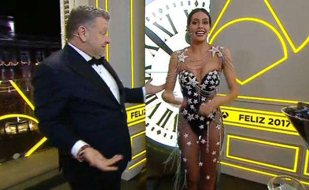 Cristina Pedroche, satisfecha con su vestido para las Campanadas