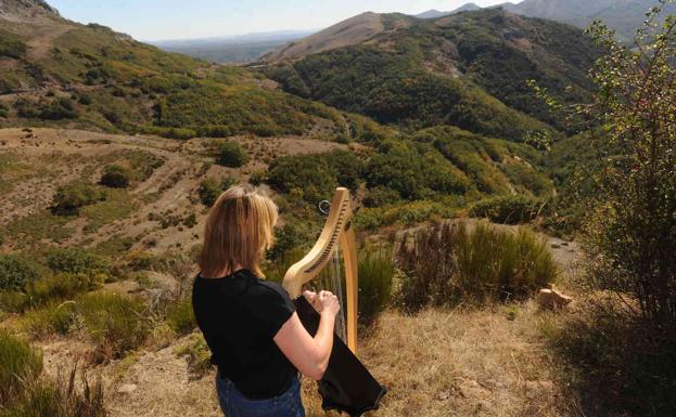 Un paseo por las nubes en compañía del silencio