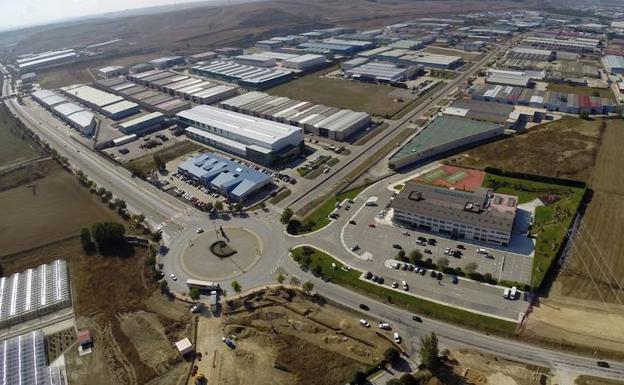 La disolución planea sobre el Consorcio de Villalonquéjar, que aplaza decisiones a diciembre