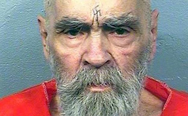 El asesino Charles Manson muere a los 83 años