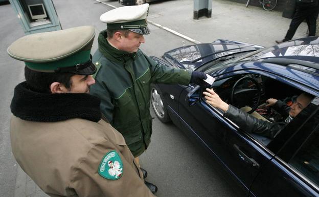 Los Veintiocho aprueban aumentar el control de los extranjeros en sus fronteras