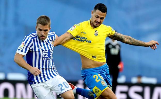 Las Palmas suma en Anoeta y rompe una racha de ocho derrotas consecutivas