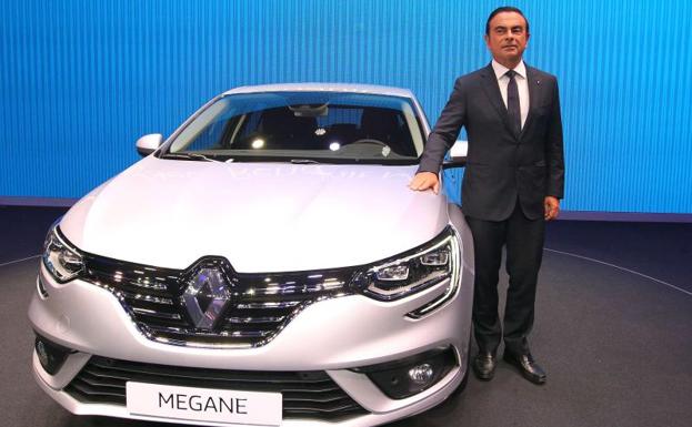 El Mégane arrasa en noviembre y aúpa a Renault al liderazgo de ventas en 2017