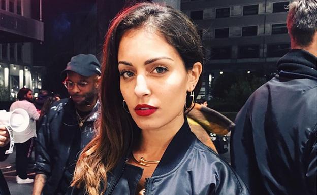 Hiba Abouk 'enciende' Instagram con un posado muy sensual