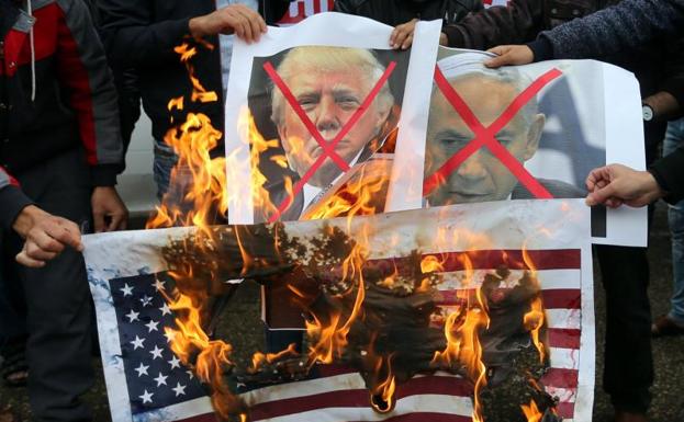 Miles de palestinos protestan en Cisjordania y Gaza contra los planes de Trump sobre Jerusalén