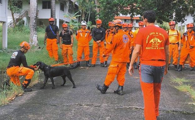 El GREM forma a la Unidad Canina de Panamá, que quiere ser un referente centroamericano