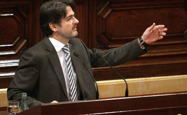 Oriol Pujol irá a juicio al rechazar la Audiencia su pacto con Fiscalía