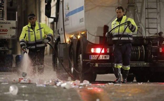 ‘Peros’ a la Nochevieja Universitaria