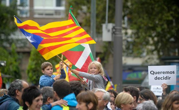 El procés catalán activa en Euskadi el rechazo a la independencia