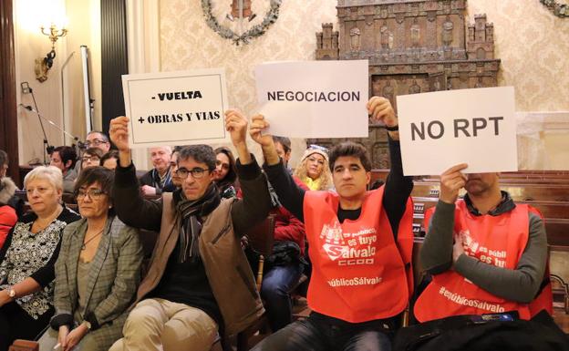 Aprobada la actualización de la RPT de la Diputación sin el apoyo de la oposición y los sindicatos