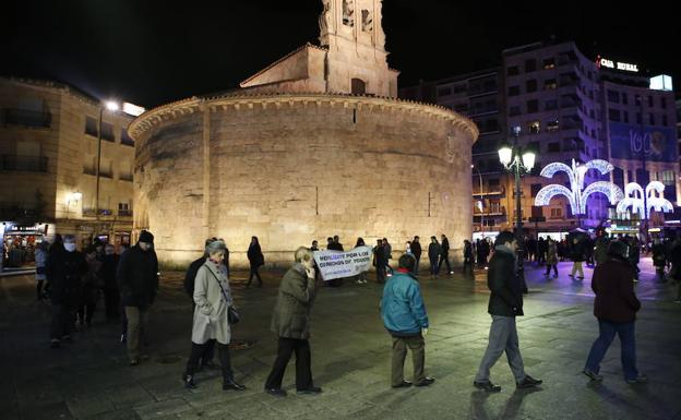 «Con 486 euros al mes o pagaba el alquiler o daba de comer a mis hijos»