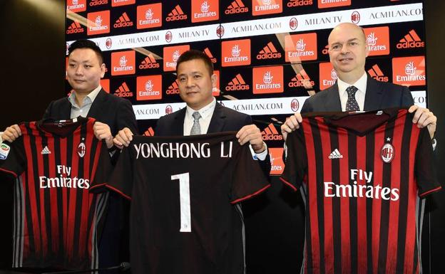 La Fiscalía investiga irregularidades en la venta del Milan