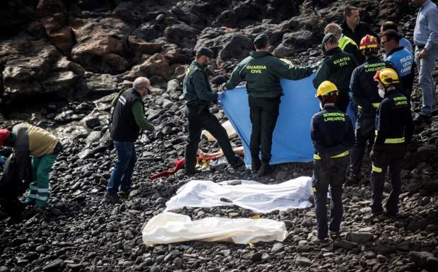 Siete inmigrantes muertos al intentar llegar a Lanzarote en una patera