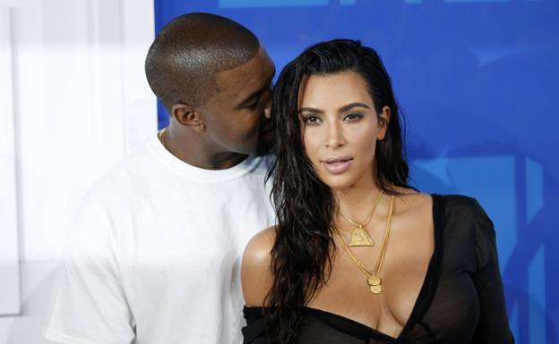 Kim Kardashian y Kanye West, padres de una niña