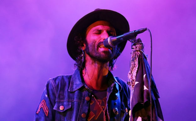 Leiva no soporta preguntas sobre su relación con Macarena García