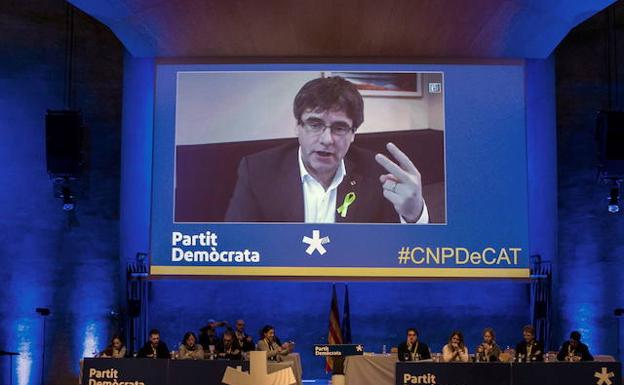 Puigdemont reivindica poder gobernar desde Bruselas