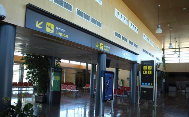 Cs pide promocionar el Aeropuerto de Burgos en el evento Routes Europe