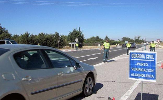 5 positivos en drogas y otros 5 en alcohol durante el fin de semana en las carreteras burgalesas