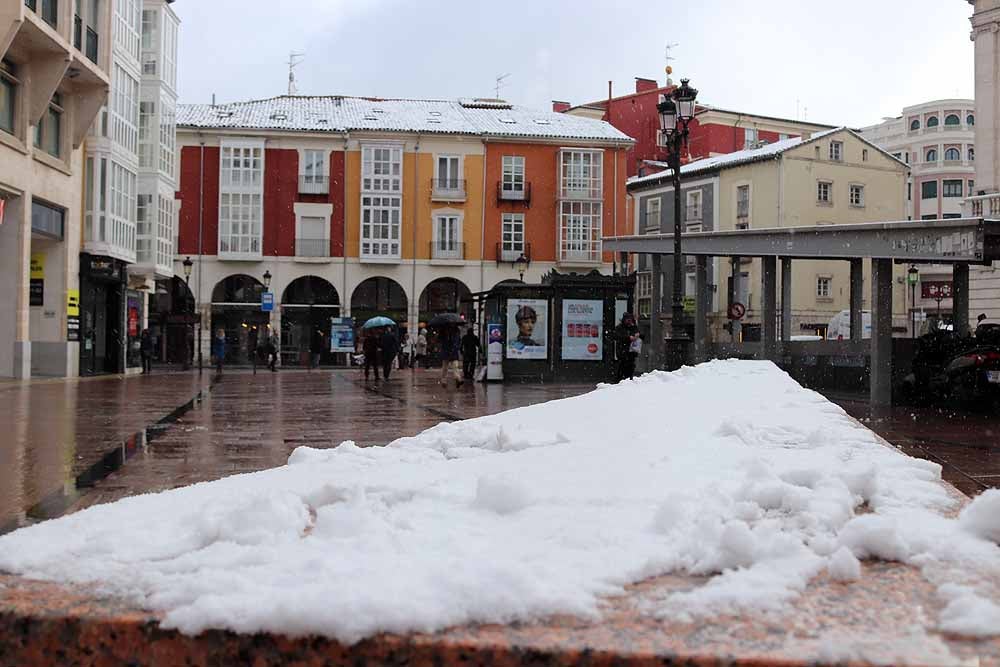 Burgos se queda blanca tras una semana de nieves