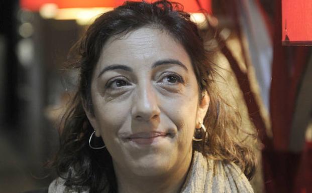 «Las chicas asumen que los celos son amor, y eso es involución», lamenta María Frisa