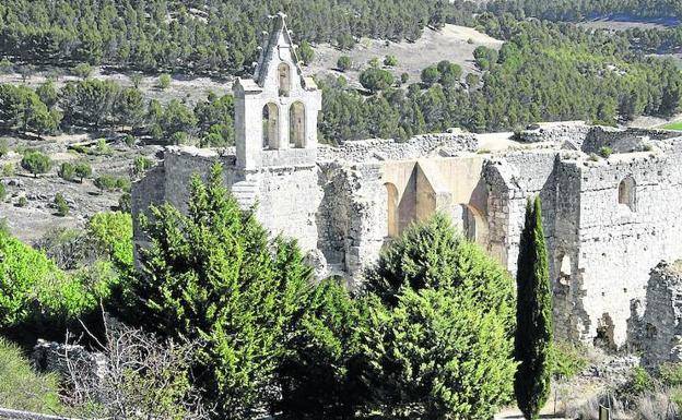 Descubren que un anticuario vendió al Louvre parte de la sillería del monasterio vallisoletano de la Armedilla