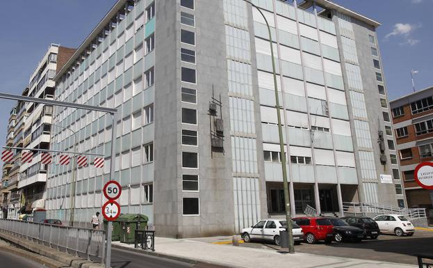 Piden 14 años de cárcel para un hombre por abuso sexual a su novia de 15 años