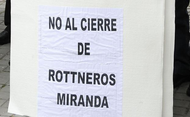 Los trabajadores de Rottneros recibirán parte del dinero que se les adeuda desde hace casi 9 años