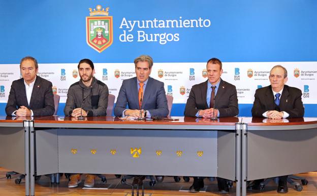 Ciudadanos pide que los distritos puedan escoger este año las inversiones en los barrios