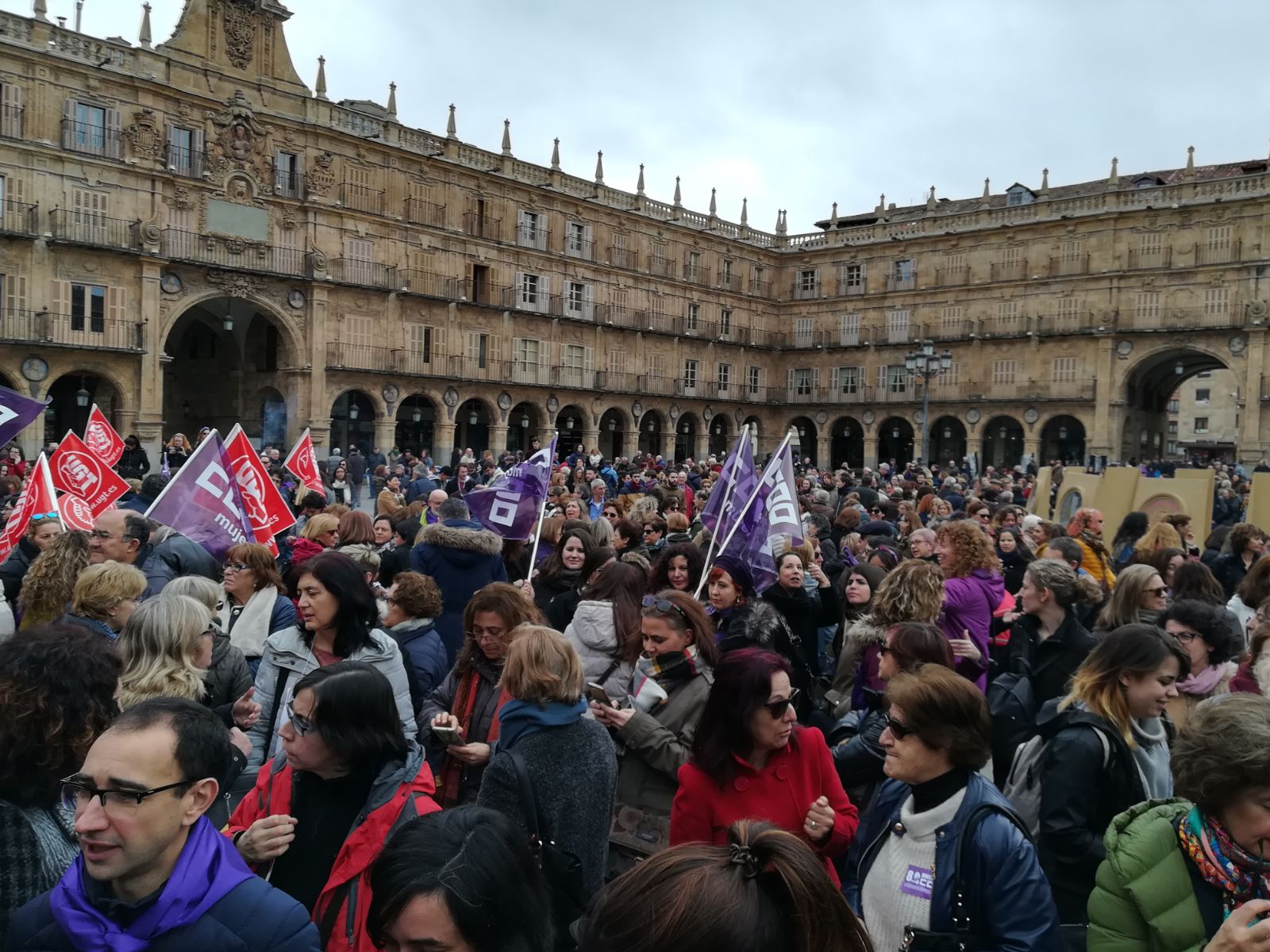 Concentración en Salamanca con motivo de la huelga del 8-M