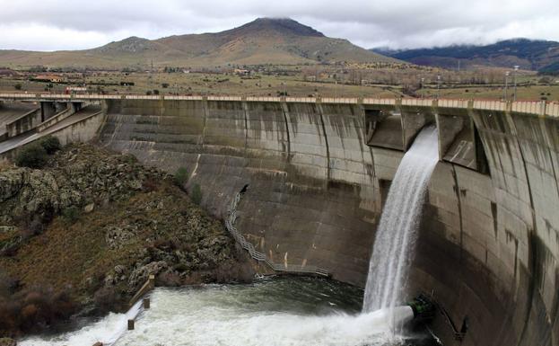 Tejerina dice que irá “hasta el final” en el Pacto Nacional por el Agua