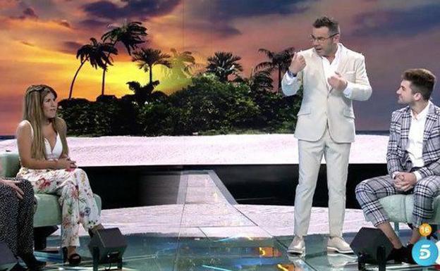 Cruce de 'pullas' entre Chabelita y Alejandro Albalá