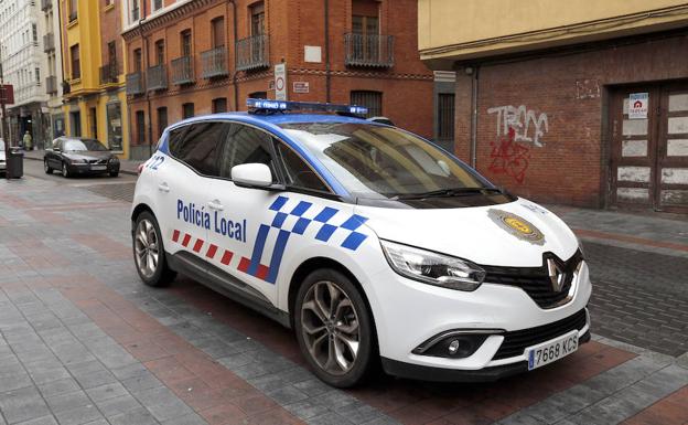 Rescatadas dos personas encerradas en la terraza de casa