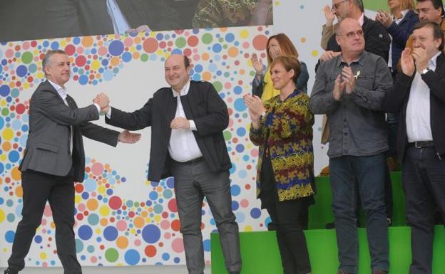 El PNV convierte el Aberri Eguna en un acto de solidaridad con Cataluña y carga contra el «nacionalismo español rancio»