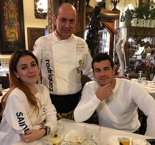 Mario Casas y Blanca Suárez, pillados en un restaurante de Arévalo (Ávila)