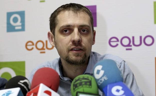 Equo cree que las macrogranjas están convirtiendo España en un «estercolero»