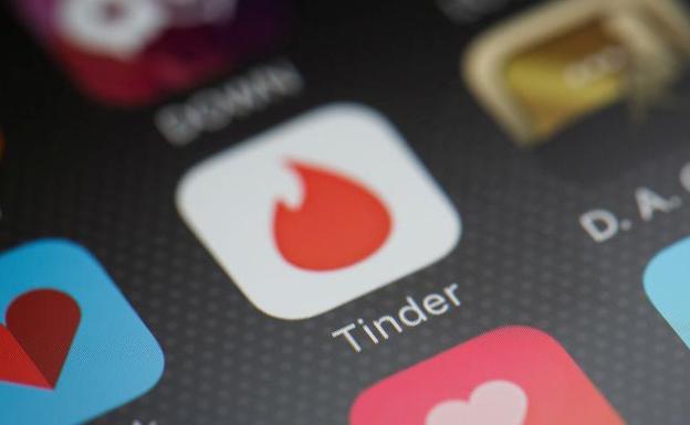 Tinder avisará a tus ligues de por dónde sales