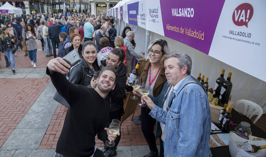 Jornada del sábado por la tarde en la feria 'Valladolid, plaza mayor del vino'