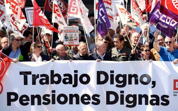Subir las pensiones un 1,6% en 2018 y 2019 supondrá un coste total de 40.000 millones