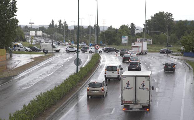 La tormenta apaga los semáforos de numerosos cruces de Valladolid durante varias horas