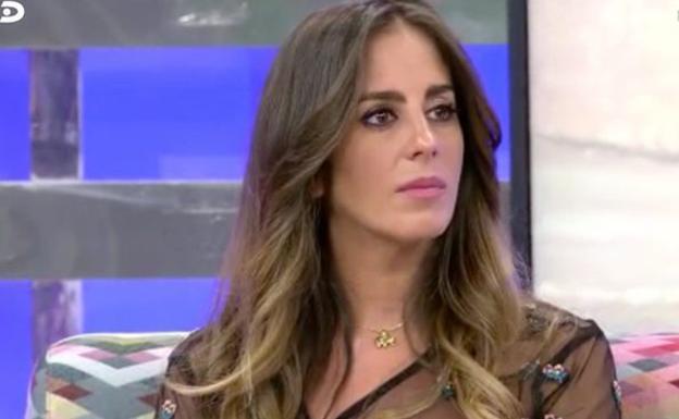 Anabel lo pasa mal para hablar en 'Sálvame'