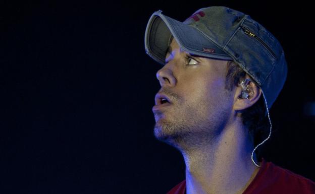 Enrique Iglesias vende su mansión en Miami