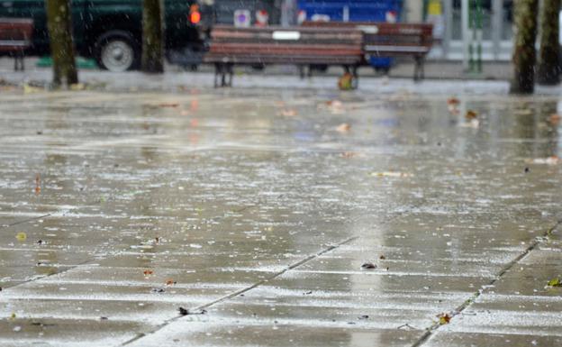 La AEMET mantiene activos los avisos por tormentas en Burgos