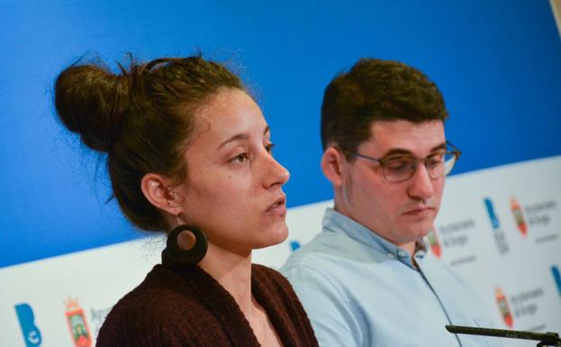 Guinea recrimina a Antón el déficit de 72.000 euros en el área de Juventud